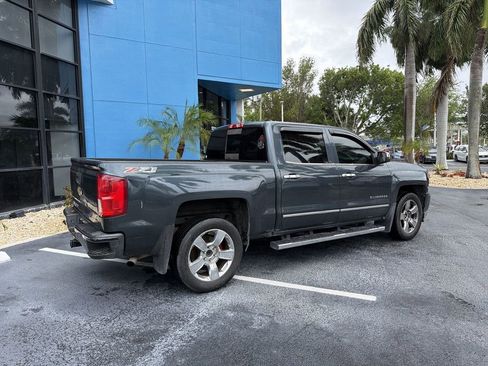 Used 2017 Chevrolet Silverado 1500 LTZ Z71 w/ LTZ Plus Package AWD/4WD image 9