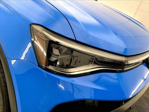 Certified 2025 Volkswagen Taos SE AWD/4WD image 28