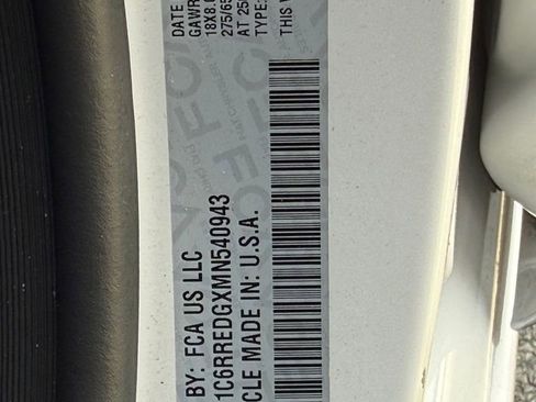 Used 2021 RAM 1500 Laramie image 34