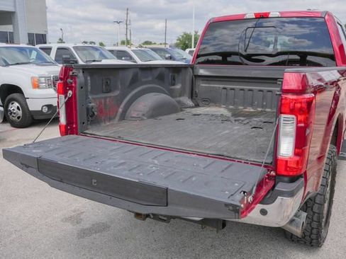 Used 2018 Ford F250 Lariat w/ Chrome Package AWD/4WD image 11