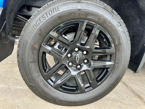 New 2025 Chevrolet Silverado 1500 Custom image 14