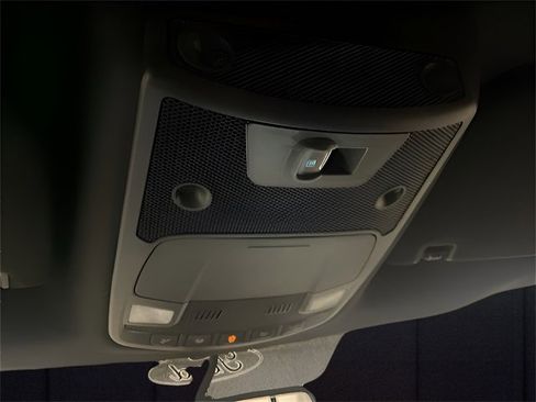 Used 2018 Ford F150 Lariat w/ Equipment Group 501A Mid image 41