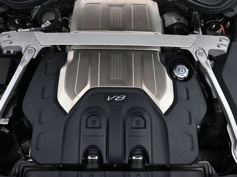 Used 2022 Bentley Flying Spur V8 AWD/4WD image 32