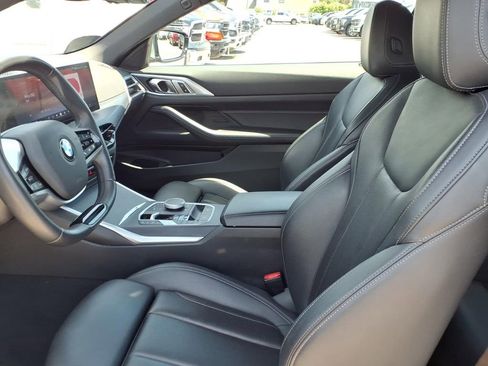 Used 2025 BMW 430i Convertible RWD image 21