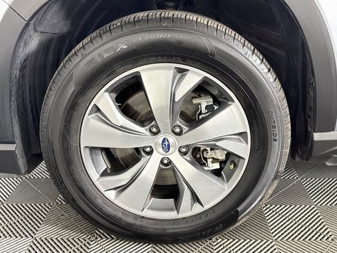 Used 2025 Subaru Ascent Premium AWD/4WD image 36
