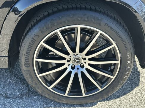 Certified 2025 Mercedes-Benz GLS 450 4MATIC image 23