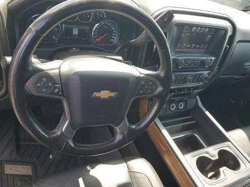 Certified 2018 Chevrolet Silverado 1500 LTZ w/ LTZ Plus Package AWD/4WD image 18