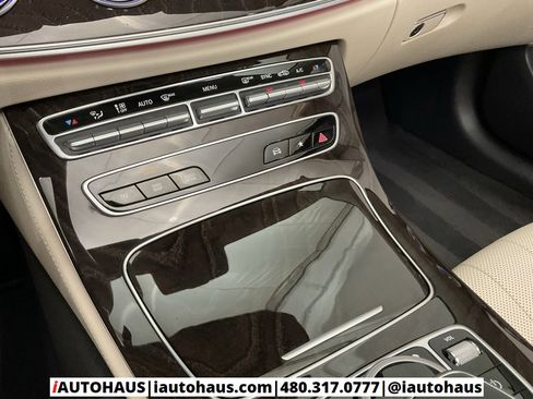 Used 2022 Mercedes-Benz E 450 4MATIC Cabriolet image 31