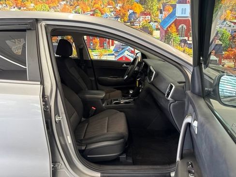 Used 2021 Kia Sportage LX AWD/4WD image 50
