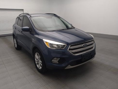 Used 2018 Ford Escape SE FWD image 13