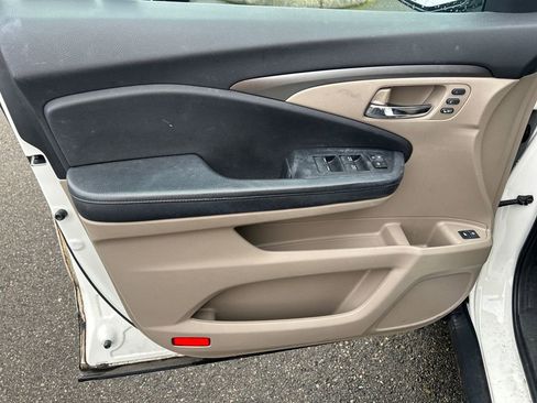 Used 2019 Honda Pilot EX-L image 12