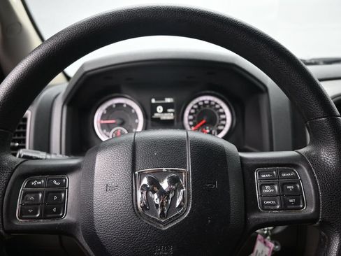 Used 2016 RAM 1500 Express AWD/4WD image 13