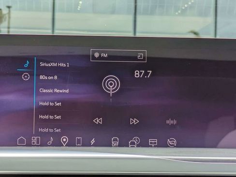 New 2025 Cadillac Escalade IQ Luxury 1 w/ Smart Trailering package image 18