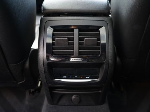 Used 2019 BMW X3 xDrive30i w/ Premium Package image 48