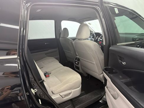 Used 2016 Honda Pilot EX image 16