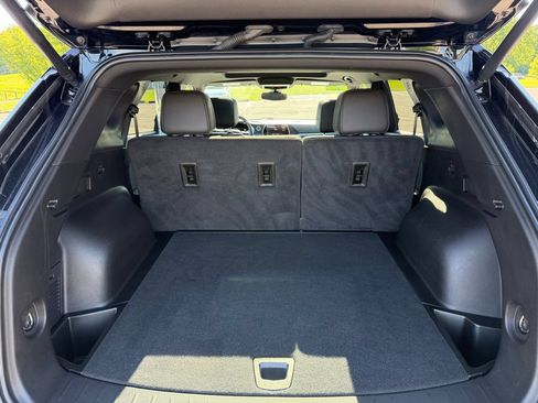 Used 2022 Chevrolet Blazer Premier AWD/4WD image 9