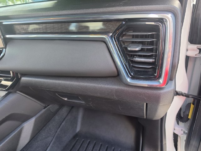 Used 2024 GMC Canyon Elevation RWD image 25