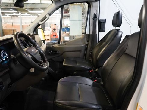 Used 2023 Ford Transit 250 Medium Roof AWD image 16
