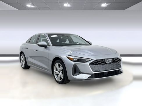 Used 2025 Audi A5 2.0T Premium w/ Convenience Package image 7