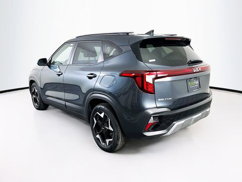 Used 2025 Kia Seltos S FWD image 5