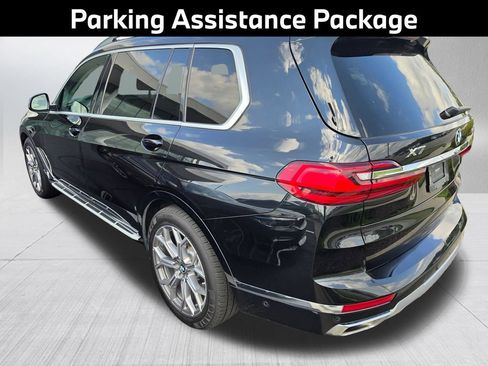Used 2020 BMW X7 xDrive40i w/ Premium Package AWD/4WD image 7