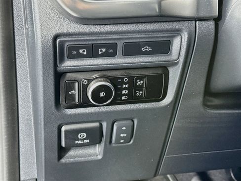 Used 2023 Ford F150 Lariat w/ Equipment Group 502A High AWD/4WD image 10