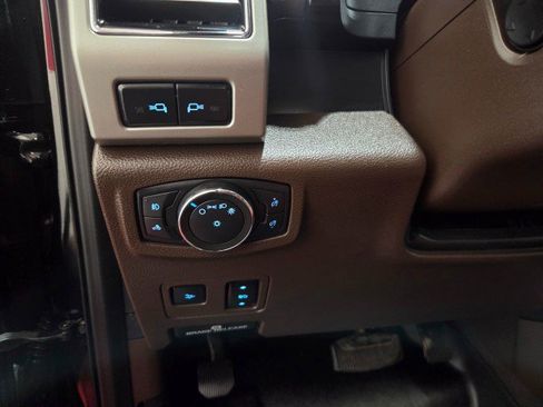 Used 2020 Ford F250 King Ranch w/ King Ranch Ultimate Package image 41