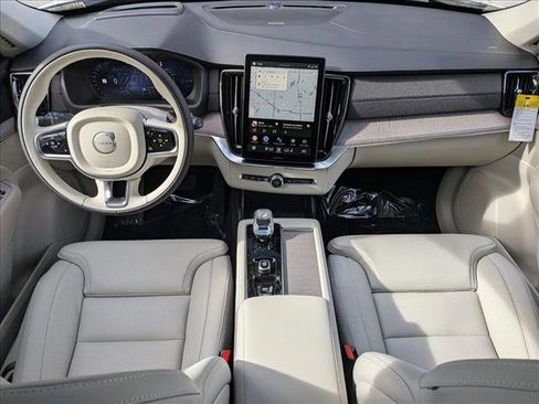 New 2026 Volvo XC90 T8 Ultra image 16