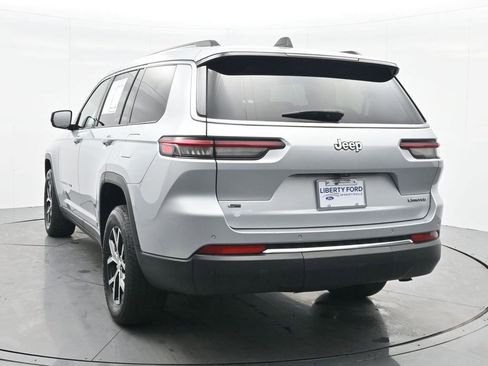 Used 2023 Jeep Grand Cherokee L Limited image 7