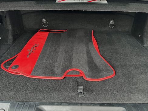Used 2020 Ferrari Portofino RWD image 19