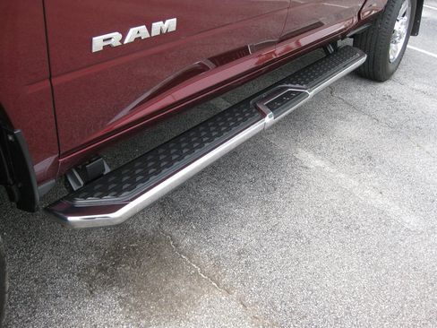 Used 2022 RAM 2500 Tradesman AWD/4WD image 12