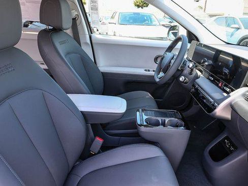 New 2026 Hyundai Ioniq 5 SEL RWD image 18