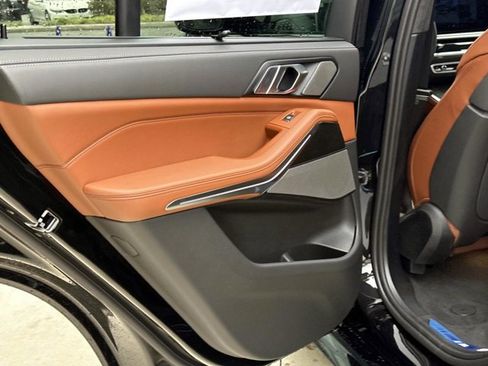 New 2026 BMW X5 M60i w/ Executive Package image 13