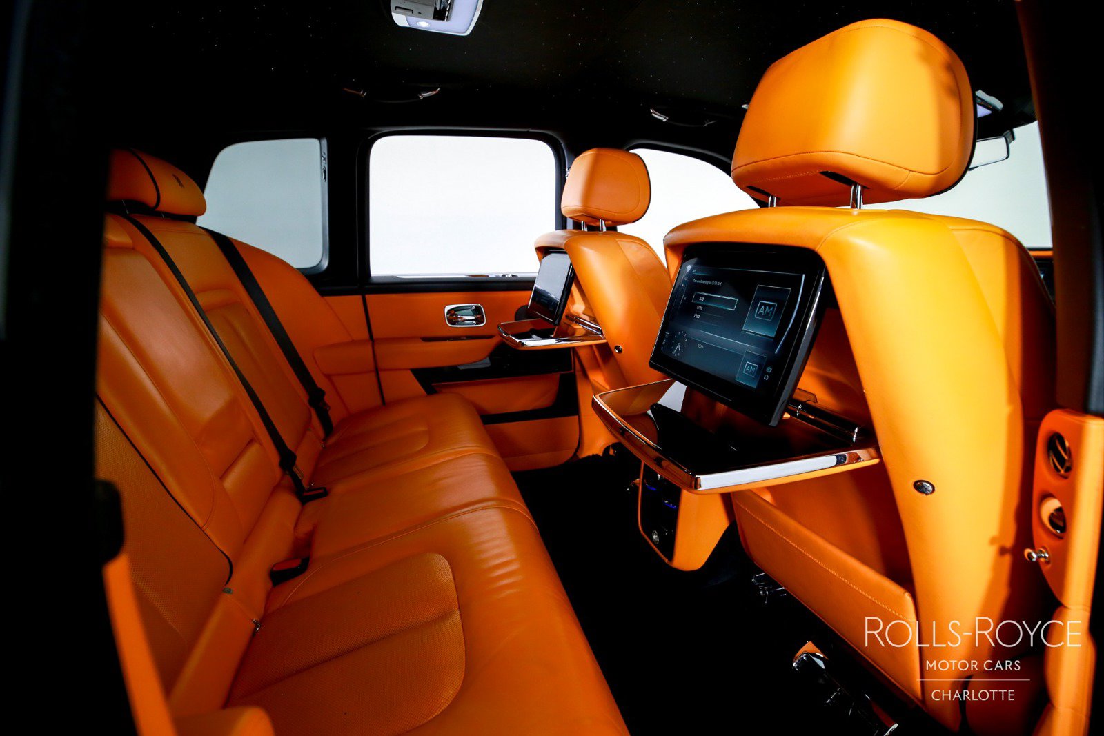 Used 2020 Rolls-Royce Cullinan AWD/4WD image 31