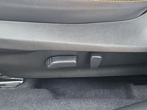 Certified 2023 Subaru Crosstrek 2.5i Limited image 14