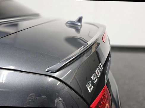 Used 2012 Mercedes-Benz E 350 Cabriolet image 19