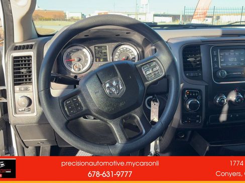 Used 2018 RAM 1500 Express w/ Express Value Package AWD/4WD image 10