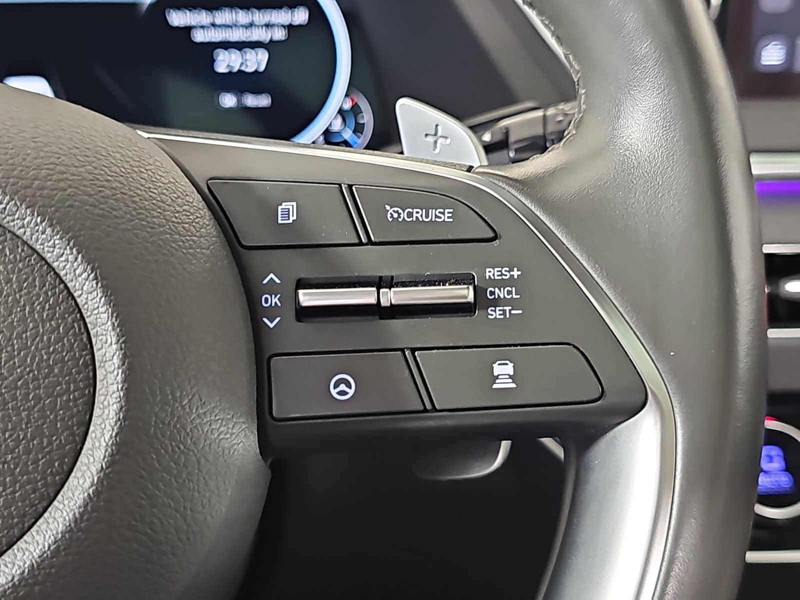 Used 2021 Hyundai Sonata Limited FWD image 17
