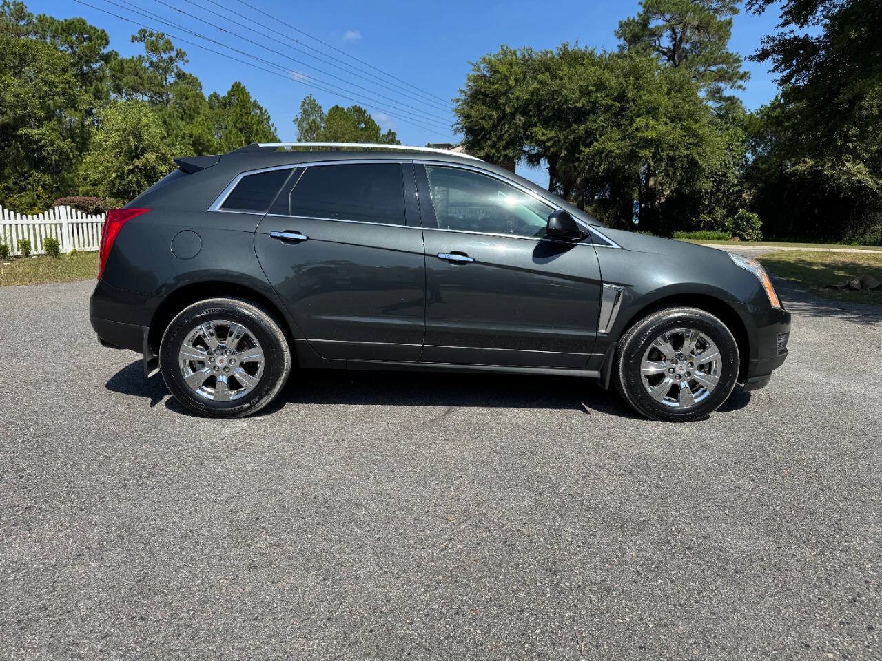 Used 2014 Cadillac SRX Luxury w/ Driver Awareness Package FWD image 7