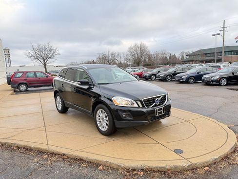 Used 2010 Volvo XC60 T6 image 3