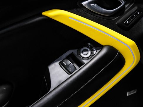 Used 2020 Chevrolet Camaro SS image 48