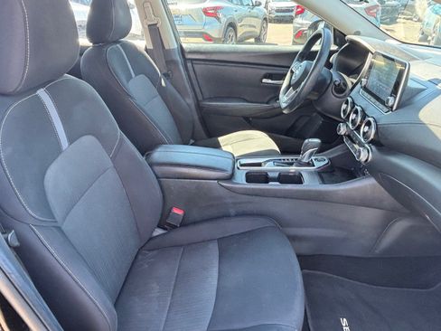 Used 2024 Nissan Sentra SV FWD image 31