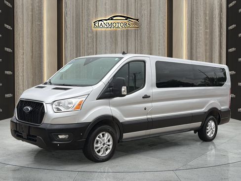 Used 2021 Ford Transit 350 XLT RWD image 7