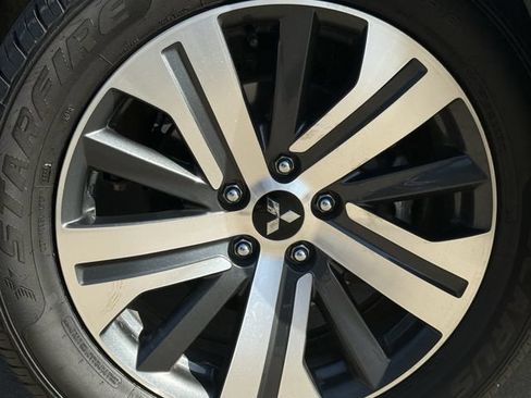 Used 2024 Mitsubishi Outlander Sport ES AWD/4WD image 9