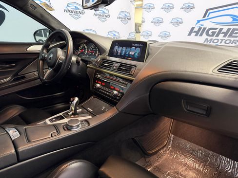 Used 2017 BMW M6 Coupe image 28