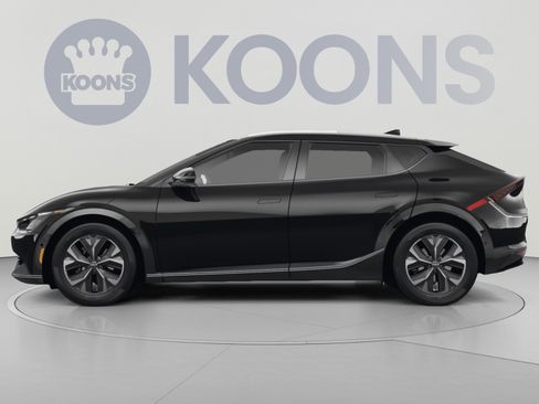 Used 2023 Kia EV6 Wind w/ Wind Technology Package AWD/4WD image 2