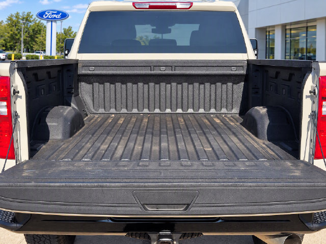 Used 2026 Chevrolet Silverado 2500 Custom w/ Custom Value Package AWD/4WD image 9