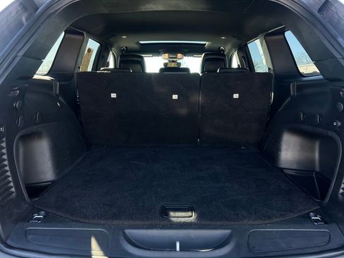 Used 2021 Jeep Grand Cherokee Limited image 32