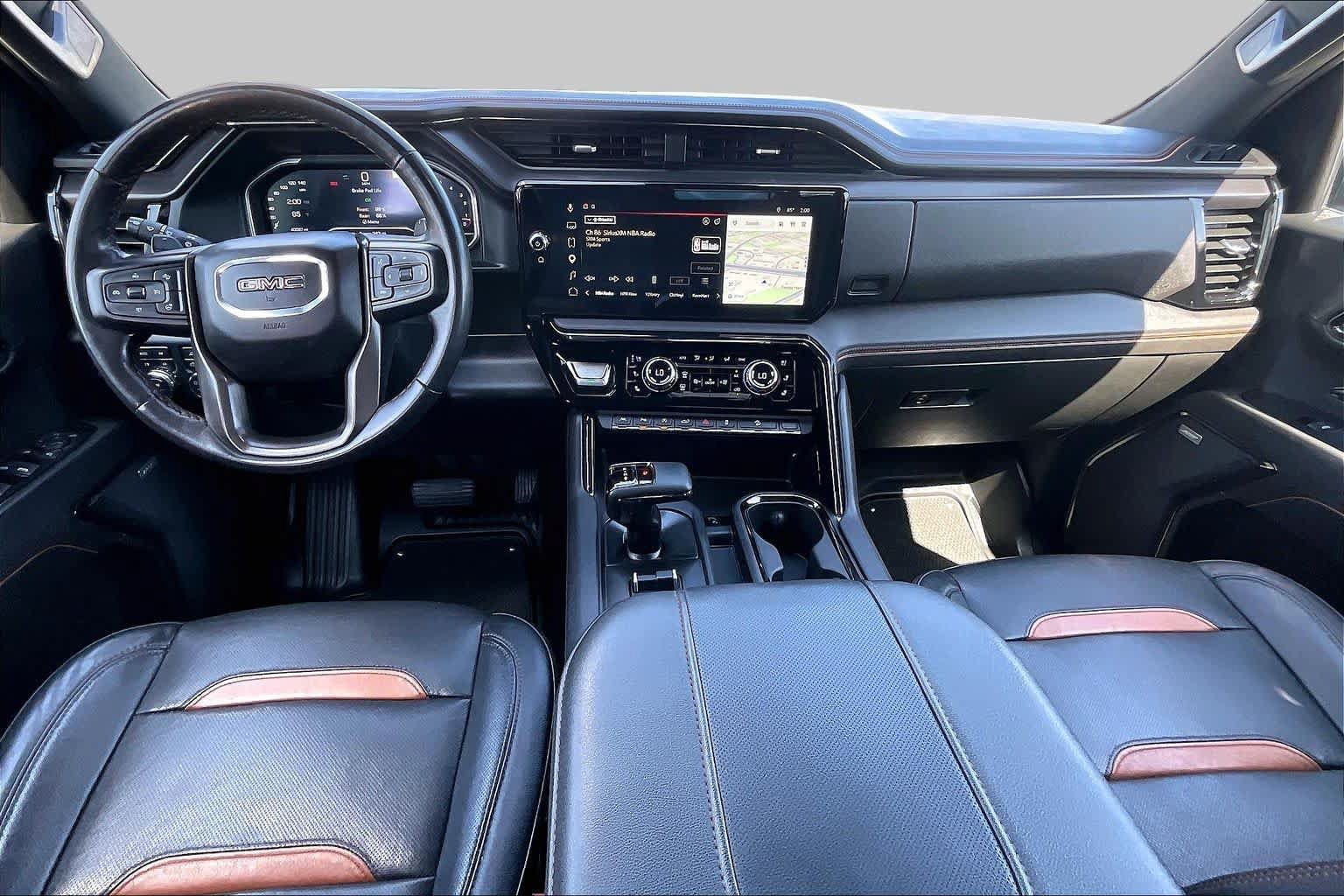 Used 2023 GMC Sierra 1500 AT4 w/ AT4 Premium Package AWD/4WD image 16