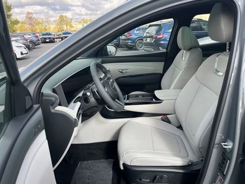 New 2026 Hyundai Tucson Limited image 14